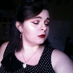 Meet your Posher, Candice